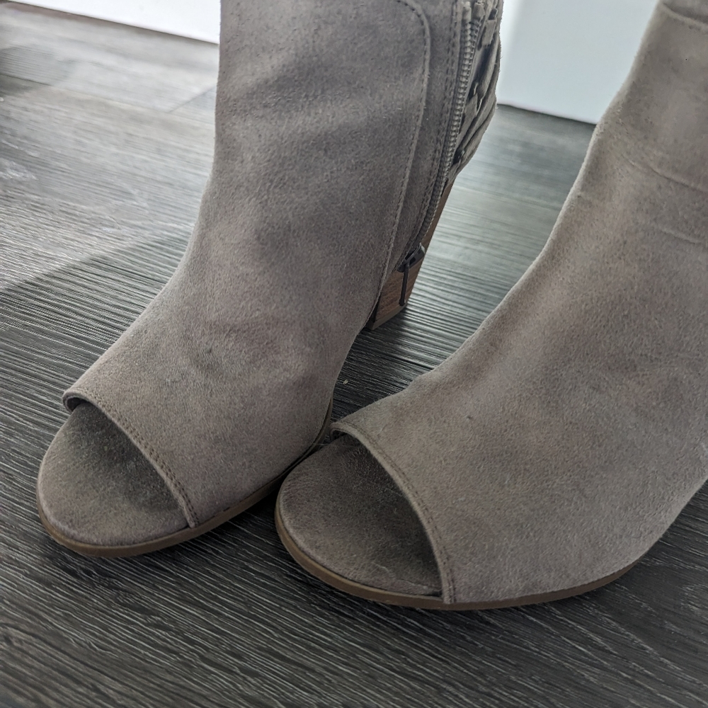 Open Toe Booties - Picture 4 of 4